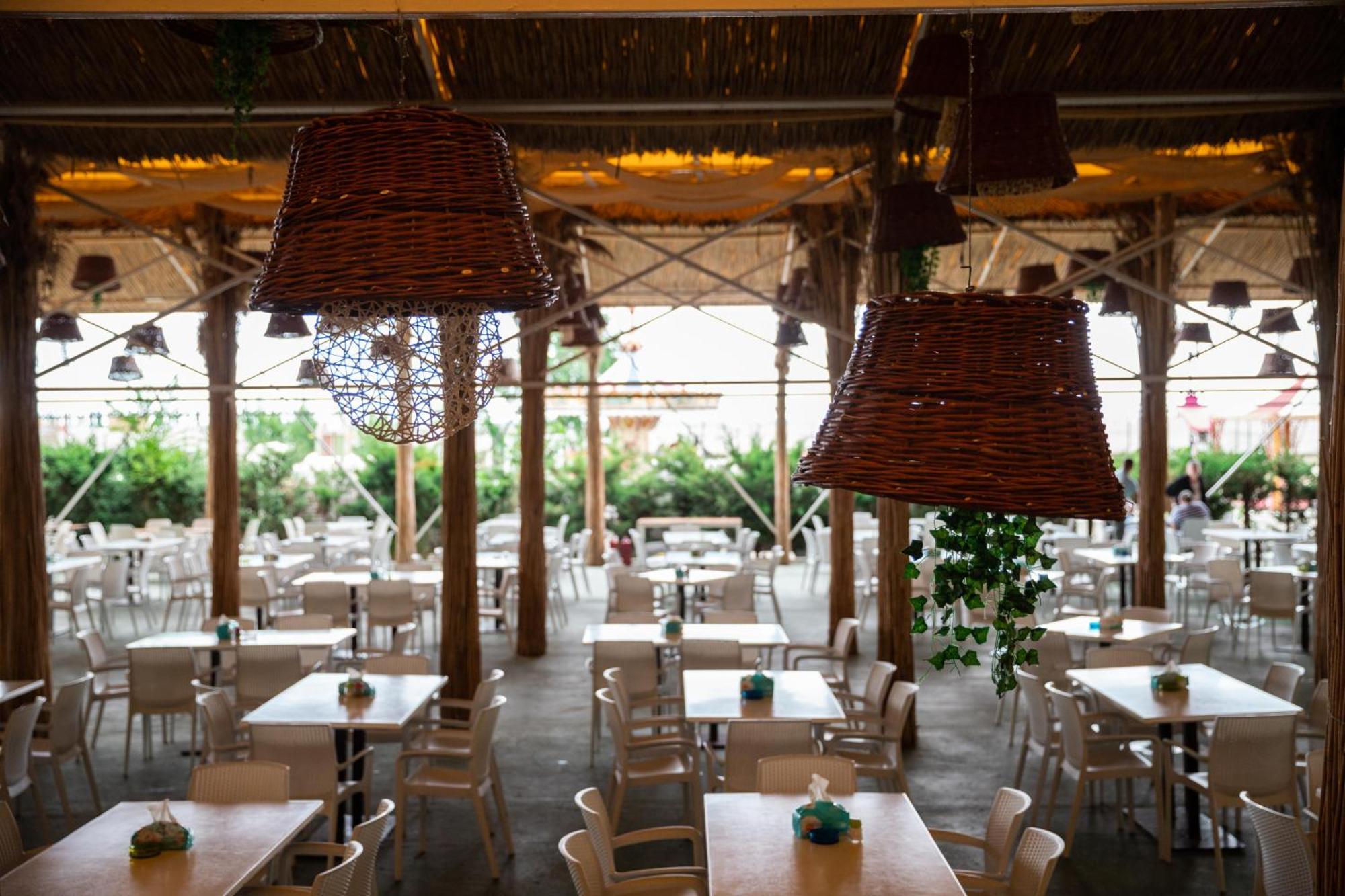 Complex Mediteranean Mamaia Luaran gambar